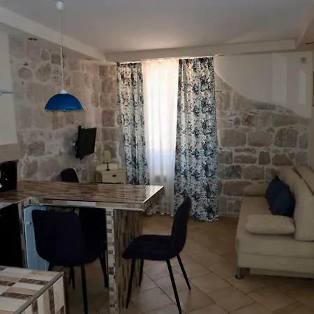 Mia Dubrovnik