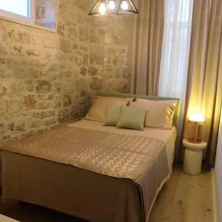 Mia Dubrovnik