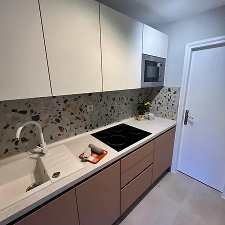 Mia Apartment *