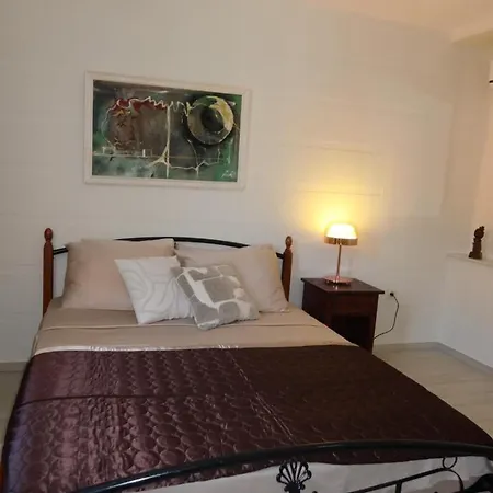 Mia Apartman *